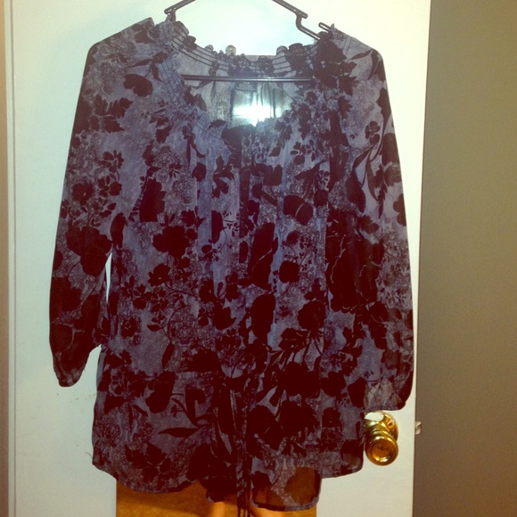 Printed smoked top with drawstring waist - Picture 1 of 3