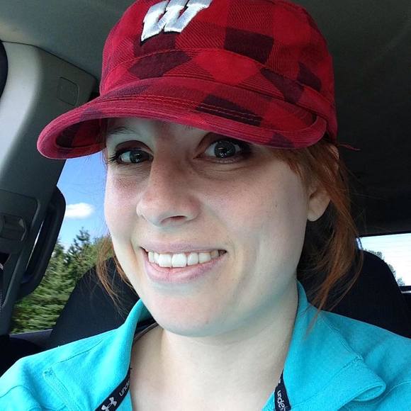 Meet your Posher, Samantha - Picture 1 of 1