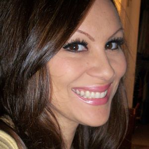 Meet your Posher, Stella