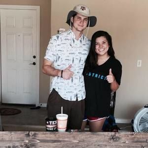 Meet your Posher, Vanessa