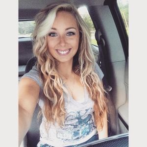 Meet your Posher, Devin