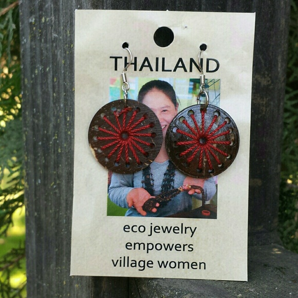 GWaC Thai Round Coconut Earrings - Maroon