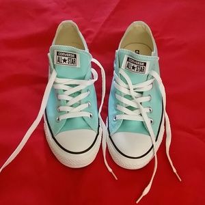SOLD*****Brand New Converse