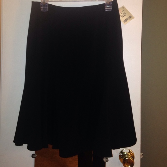 Black skirt knee length