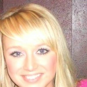 Meet your Posher, Dustie