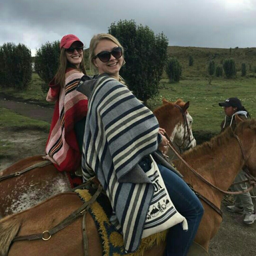 Meet your Posher, Ally