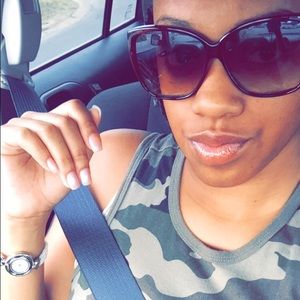 Meet your Posher, Amber