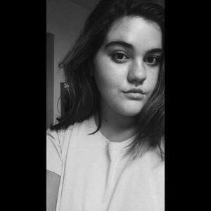 Meet your Posher, Olivia