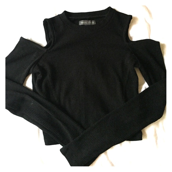 Kendall and Kylie crop top. Polyester