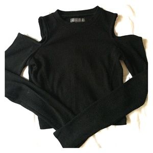 Kendall and Kylie crop top. Polyester