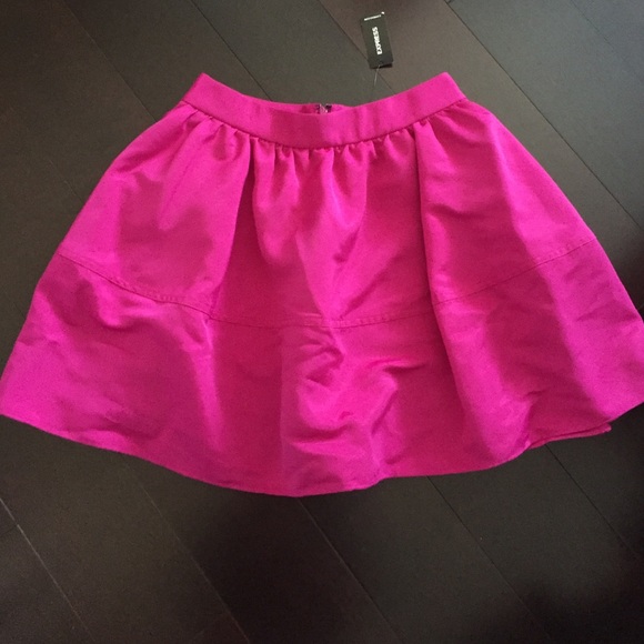 💗NWT Magenta hot pink circle full skirt size 2💗