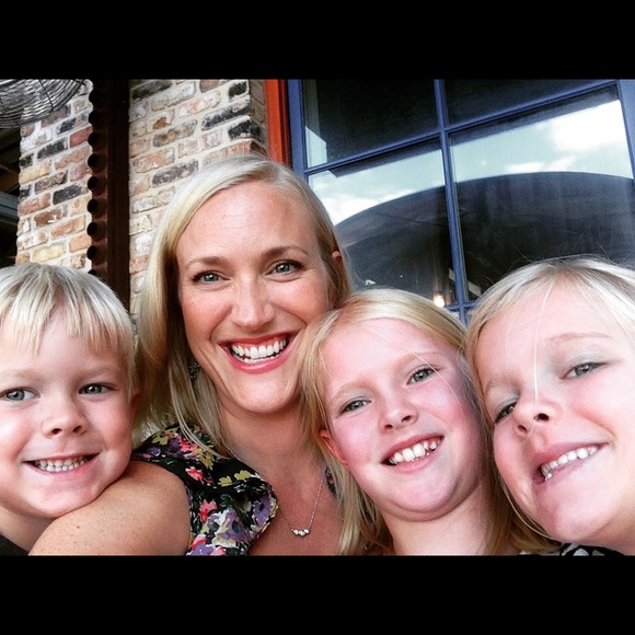 Meet Sarah. top 10% rated, posh mentor! - Picture 4 of 4