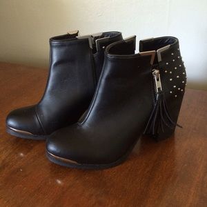 Studded Black Ankle Booties With Fringe Detail