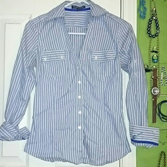 EXPRESS DESIGN STUDIO BUTTON UP - Picture 1 of 2