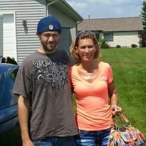 Meet your Posher, Connie