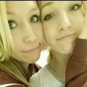 Meet your Posher, Lindsey