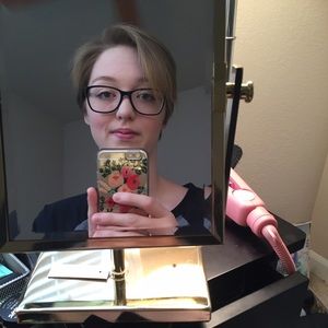 Meet your Posher, Taylor