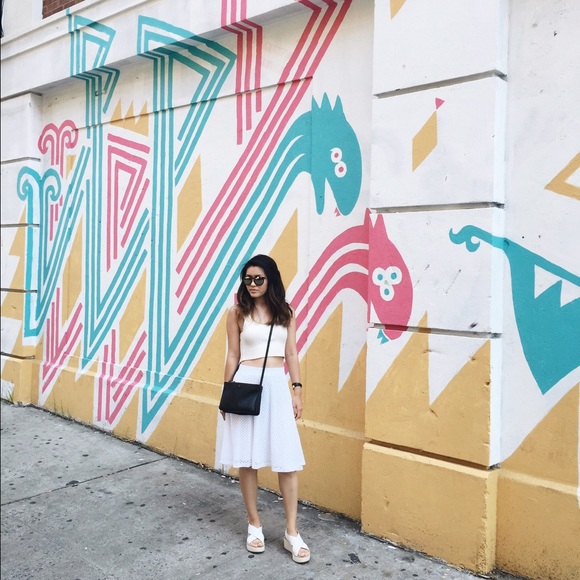 Meet your Posher, Linda - Picture 2 of 3