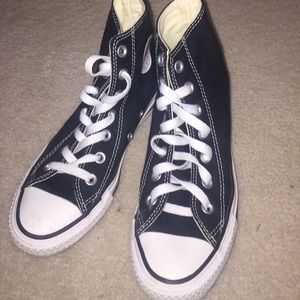Black High top converse