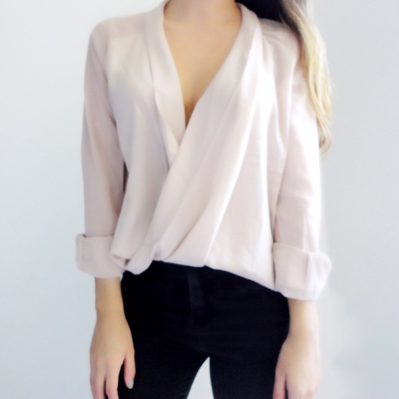 Tops - ❌ SOLD OUT ❌ Long Sleeve Draped Blouse Top