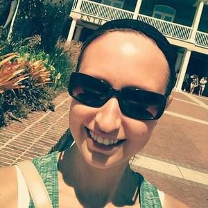 Meet your Posher, Catherine