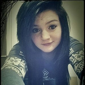 Meet your Posher, Shae