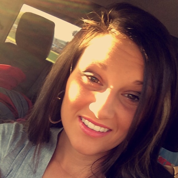 Meet your Posher, Sheyanne - Picture 1 of 1