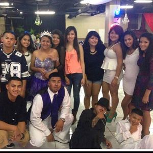 Meet your Posher, Cassandra