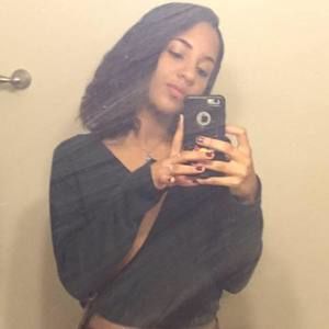 Meet your Posher, Madelin