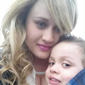 Meet your Posher, Ashlee