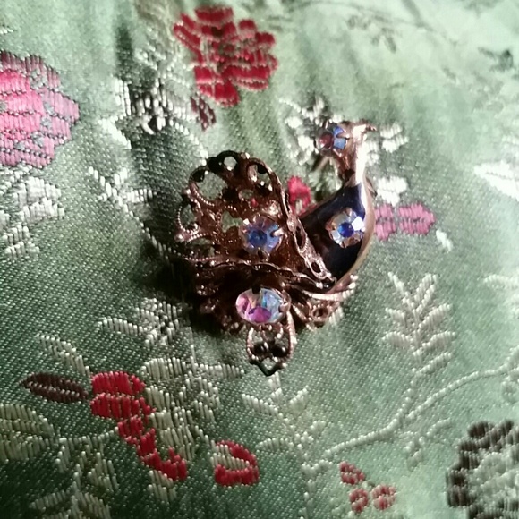 Peacock Pretty Pin