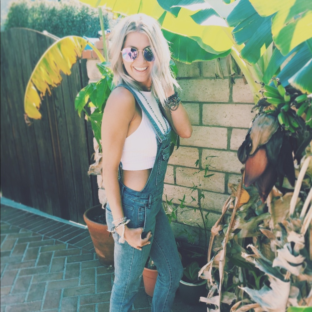 Meet your Posher, Danielle