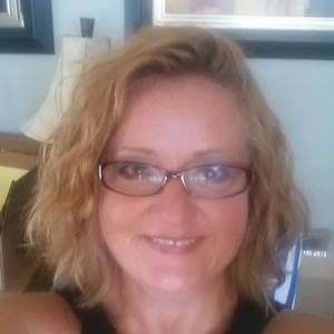 Meet your Posher, Lorie matthews