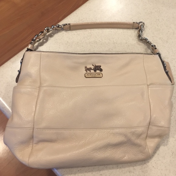 Authentic Coach Purse! - Picture 4 of 4