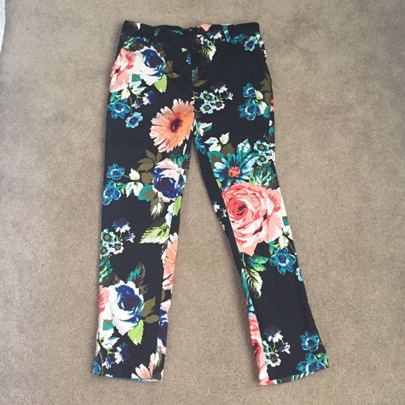 H&M Pants - Floral crops