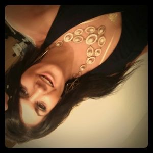 Meet your Posher, Aj