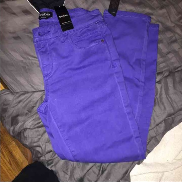 BEBE blue skinny jeans with tag