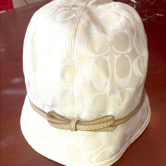 Coach hat
