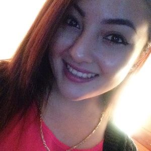 Meet your Posher, Karina