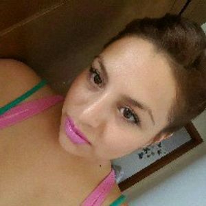 Meet your Posher, Stefanie