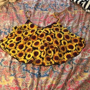 CHARLOTTE RUSSE sunflower crop top