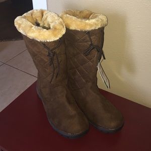 Micro Suede/ faux fur lined boots