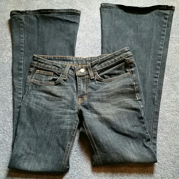 Pitaya Bell Bottom Flare Denim Jeans