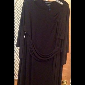 Black flattering dress.