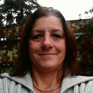 Meet your Posher, Thea