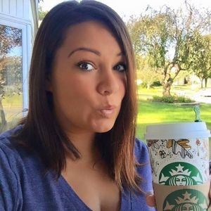 Meet your Posher, Joy