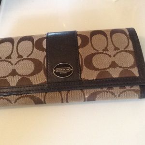 Coach bifold wallet authentic