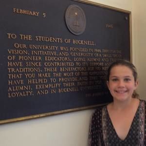 Meet your Posher, Laura