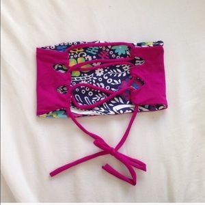 Reversible, zig-zag back, strapless top