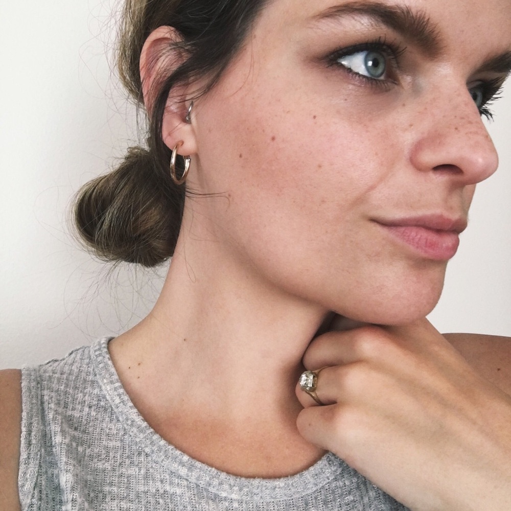 Meet your Posher, Cassandra